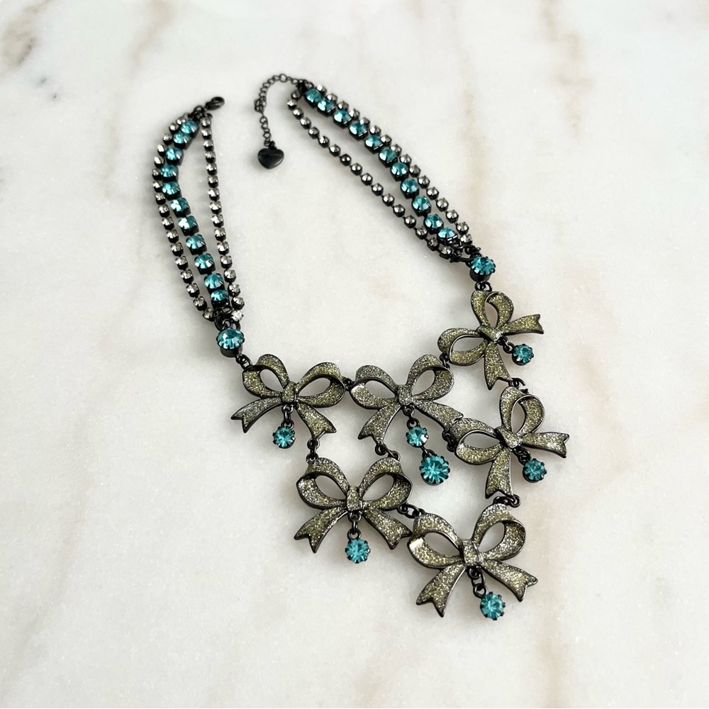 Betsey Johnson Vintage Bow Necklace